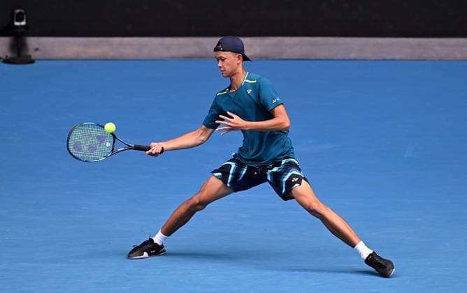 TENNIS AUSTRALIAN OPEN, Rei Sakamoto of Japan returns during the junior boys singles final against Jan Kumstat of Czech Republic on Day 14 of the 2024 Australian Open at Melbourne Park in Melbourne, Saturday, January 27, 2024. ( NO ARCHIVING, EDITORIAL USE ONLY, NO USE IN BOOKS WITHOUT CONSENT MELBOURNE VICTORIA AUSTRALIA  Copyright: xJOELxCARRETTx 20240127001894173365