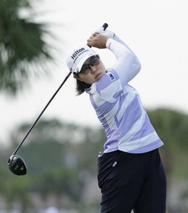 Golf: Drive On Championship Japan s Nasa Hataoka hits off the 18th tee during the second round of the U.S. LPGA, Golf Damen Tour s Drive On Championship at Bradenton Country Club in Bradenton, Florida, on Jan. 26, 2024.  A14AA0002384290P