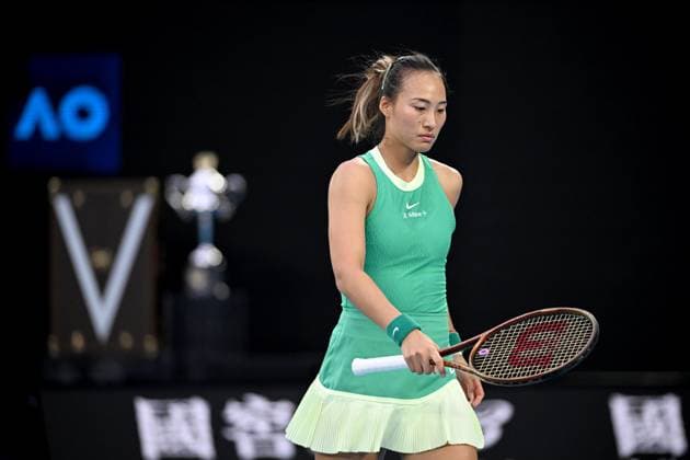 TENNIS AUSTRALIAN OPEN, Qinwen Zheng of China during her Women?s Singles Final against Aryna Sabalenka of Belarus on Rod Laver Arena on Day 14 of the 2024 Australian Open at Melbourne Park in Melbourne, Saturday, January 27, 2024. ( NO ARCHIVING, EDITORIAL USE ONLY, NO USE IN BOOKS WITHOUT CONSENT MELBOURNE VICTORIA AUSTRALIA  Copyright: xJOELxCARRETTx 20240127001894214191