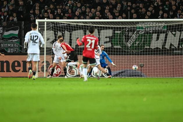2 Bundesliga Hannover 06 1 FC Nürnberg on 26 01 2024 at HDI Arena in Hannover Goal for 2 0 Goalscorer Havard Nielsen Hannover 96 with the goal for 2 0 MT