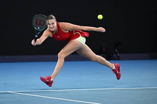 TENNIS AUSTRALIAN OPEN, Aryna Sabalenka of Belarus in action during her Women?s Singles Final against Qinwen Zheng of China on Rod Laver Arena on Day 14 of the 2024 Australian Open at Melbourne Park in Melbourne, Thursday, January 25, 2024. ( NO ARCHIVING, EDITORIAL USE ONLY, NO USE IN BOOKS WITHOUT CONSENT MELBOURNE VICTORIA AUSTRALIA  Copyright: xJOELxCARRETTx 20240127001894217128