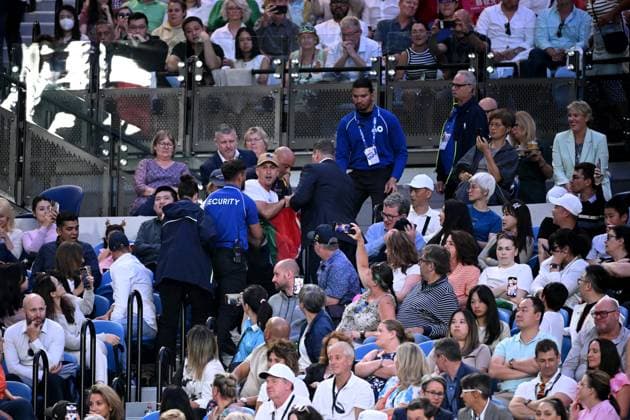 TENNIS AUSTRALIAN OPEN, A protester is removed by security during her Women?s Singles Final between Aryna Sabalenka of Belarus and Qinwen Zheng of China on Rod Laver Arena on Day 14 of the 2024 Australian Open at Melbourne Park in Melbourne, Thursday, January 25, 2024. ( NO ARCHIVING, EDITORIAL USE ONLY, NO USE IN BOOKS WITHOUT CONSENT MELBOURNE VICTORIA AUSTRALIA  Copyright: xJOELxCARRETTx 20240127001894220329