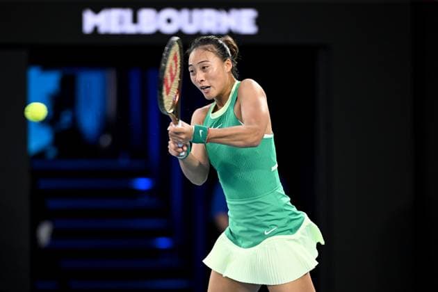 TENNIS AUSTRALIAN OPEN, Qinwen Zheng of China in action during her Women?s Singles Final against Aryna Sabalenka of Belarus on Rod Laver Arena on Day 14 of the 2024 Australian Open at Melbourne Park in Melbourne, Saturday, January 27, 2024. ( NO ARCHIVING, EDITORIAL USE ONLY, NO USE IN BOOKS WITHOUT CONSENT MELBOURNE VICTORIA AUSTRALIA  Copyright: xJOELxCARRETTx 20240127001894221794