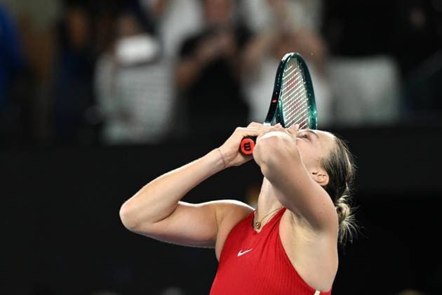TENNIS AUSTRALIAN OPEN, Aryna Sabalenka of Belarus celebrates her Women?s Singles Final win over Qinwen Zheng of China on Rod Laver Arena on Day 14 of the 2024 Australian Open at Melbourne Park in Melbourne, Thursday, January 25, 2024. ( NO ARCHIVING, EDITORIAL USE ONLY, NO USE IN BOOKS WITHOUT CONSENT MELBOURNE VICTORIA AUSTRALIA  Copyright: xJOELxCARRETTx 20240127001894236192
