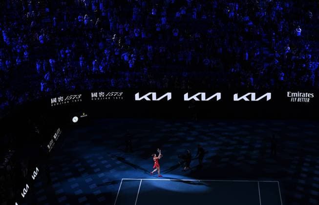 TENNIS AUSTRALIAN OPEN, Aryna Sabalenka of Belarus celebrates with the Daphne Akhurst Memorial Trophy after winning the Women?s Singles Final against Qinwen Zheng of China on Rod Laver Arena on Day 14 of the 2024 Australian Open at Melbourne Park in Melbourne, Thursday, January 25, 2024. ( NO ARCHIVING, EDITORIAL USE ONLY, NO USE IN BOOKS WITHOUT CONSENT MELBOURNE VICTORIA AUSTRALIA  Copyright: xJAMESxROSSx 20240127001894246340