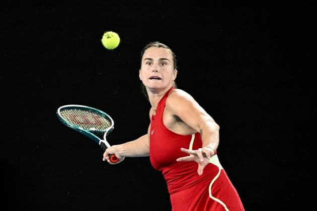 TENNIS AUSTRALIAN OPEN, Aryna Sabalenka of Belarus in action during her Women?s Singles Final against Qinwen Zheng of China on Rod Laver Arena on Day 14 of the 2024 Australian Open at Melbourne Park in Melbourne, Thursday, January 25, 2024. ( NO ARCHIVING, EDITORIAL USE ONLY, NO USE IN BOOKS WITHOUT CONSENT MELBOURNE VICTORIA AUSTRALIA  Copyright: xJOELxCARRETTx 20240127001894249280
