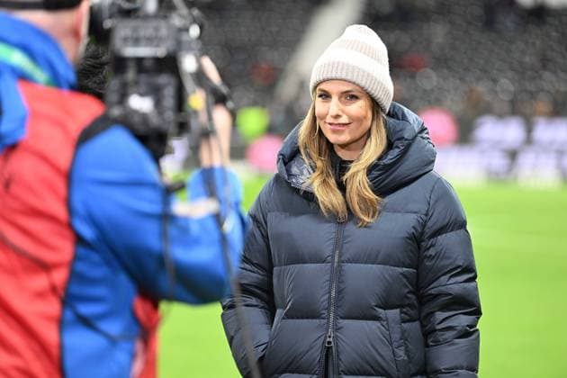 Soccer 1 Bundesliga 19 Matchday Eintracht Frankfurt 1 FSV Mainz 05 on 26 01 2024 at Deutsche Bank Park in Frankfurt DAZN Presenter Laura Wontorra DFL regulations prohibit any use of photographs as image sequences and or quasi video xJKx