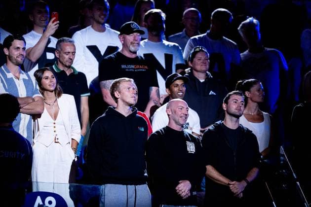 Aryna Sabalenka (RUS) coach, team TENNIS : Open Australie 2024 - Melbourne - 27 01 2024 VirginieBouyer Panoramic 