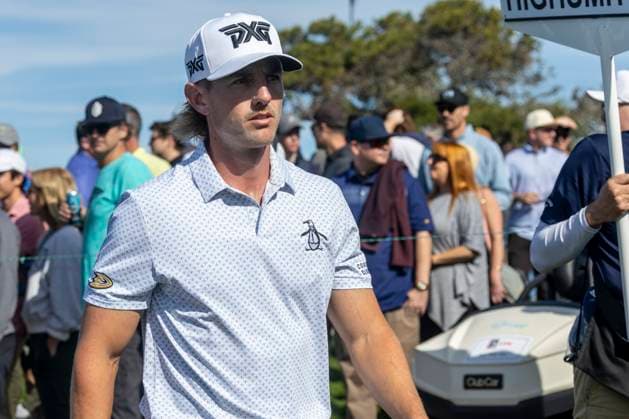 LA JOLLA, CA - JANUARY 27: Jake Knapp walks toward the third hole tee during the final round of the PGA, Golf Herren Tour Farmer™s Insurance Open, at Torrey Pines Golf Course, Saturday, January 27, 2024, in La Jolla, California. (Photo by Tony Ding Icon Sportswire) GOLF: JAN 27 PGA Farmers Insurance Open EDITORIAL USE ONLY Icon46520240127050