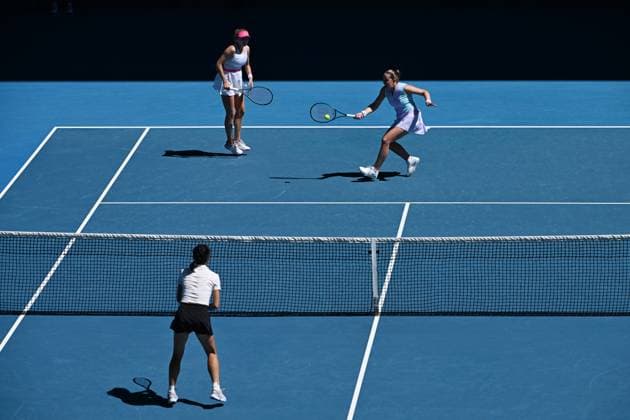 TENNIS AUSTRALIAN OPEN, Lyudmyla Kichenok (right) of Ukraine and Jelena Ostapemko (left) of Latvia in action during the Women?s Doubles final against Su-Wei Hsieh (bottom) of Chinese Taipei and Elise Mertens of Belgium on Rod Laver Arena on Day 15 of the 2024 Australian Open at Melbourne Park in Melbourne, Thursday, January 25, 2024. ( NO ARCHIVING, EDITORIAL USE ONLY, NO USE IN BOOKS WITHOUT CONSENT MELBOURNE VICTORIA AUSTRALIA  Copyright: xJAMESxROSSx 20240128001894656194