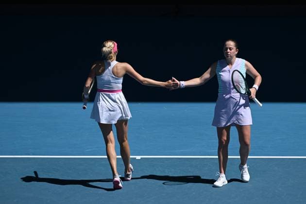 TENNIS AUSTRALIAN OPEN, Lyudmyla Kichenok (left) of Ukraine and Jelena Ostapemko (right) of Latvia in action during the Women?s Doubles final against Su-Wei Hsieh of Chinese Taipei and Elise Mertens of Belgium on Rod Laver Arena on Day 15 of the 2024 Australian Open at Melbourne Park in Melbourne, Thursday, January 25, 2024. ( NO ARCHIVING, EDITORIAL USE ONLY, NO USE IN BOOKS WITHOUT CONSENT MELBOURNE VICTORIA AUSTRALIA  Copyright: xJAMESxROSSx 20240128001894656255