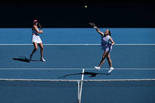 TENNIS AUSTRALIAN OPEN, Lyudmyla Kichenok (left) of Ukraine and Jelena Ostapemko (right) of Latvia in action during the Women?s Doubles final against Su-Wei Hsieh of Chinese Taipei and Elise Mertens of Belgium on Rod Laver Arena on Day 15 of the 2024 Australian Open at Melbourne Park in Melbourne, Thursday, January 25, 2024. ( NO ARCHIVING, EDITORIAL USE ONLY, NO USE IN BOOKS WITHOUT CONSENT MELBOURNE VICTORIA AUSTRALIA  Copyright: xJAMESxROSSx 20240128001894656604
