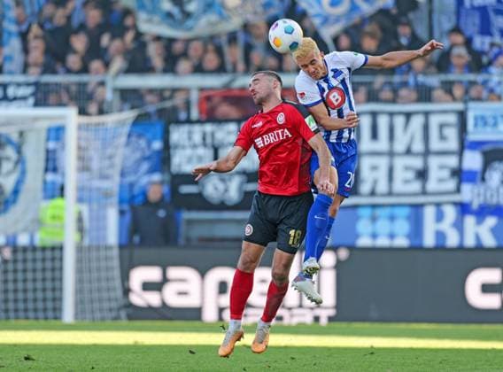Soccer 2 BL SV Wehen Wiesbaden Hertha BSC Berlin 27 01 24, Ivan Prtajin SVWW , Marc Oliver Kempf Hertha ,