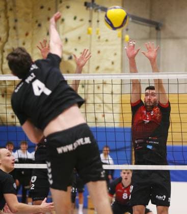 BAU 27 01 2024 Ludwigsburg Volleyball Barock Volleys MTV Ludwigsburg vs GSVE Delitzsch, Niklas Henseling LB, right