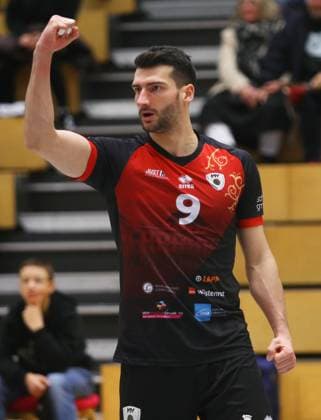 BAU 27 01 2024 Ludwigsburg Volleyball Barock Volleys MTV Ludwigsburg vs GSVE Delitzsch, Niklas Henseling LB cheers and clenches his fist