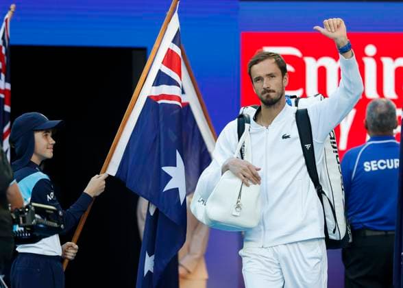 Daniil Medvedev enters the court, final, final match, Australian Open 2024, Melbourne Park, Melbourne, Victoria, Australia Copyright: xJuergenxHasenkopfx