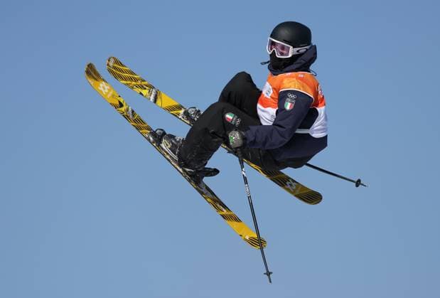 (240128) -- HOENGSEONG, Jan. 28, 2024 -- Flora Tabanelli of Italy competes during the Women s Big Air of Freestyle Skiing event at the Gangwon 2024 Winter Youth Olympic Games, Olympische Spiele, Olympia, OS in Hoengseong, South Korea, Jan. 28, 2024. ) (SP)SOUTH KOREA-HOENGSEONG-WINTER YOUTH OLYMPIC GAMES-FREESTYLE SKIING? HuxHuhu 
