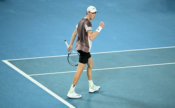 TENNIS AUSTRALIAN OPEN, Jannik Sinner of Italy after wining the 4th set during the Men?s Singles final against Daniil Medvedev of Russia on Rod Laver Arena on Day 15 of the 2024 Australian Open at Melbourne Park in Melbourne, Sunday, January 28, 2024. ( NO ARCHIVING, EDITORIAL USE ONLY, NO USE IN BOOKS WITHOUT CONSENT MELBOURNE VICTORIA AUSTRALIA  Copyright: xJAMESxROSSx 20240128001894753611