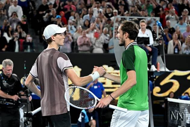 TENNIS AUSTRALIAN OPEN, Daniil Medvedev of Russia congratulates Jannik Sinner of Italy on his Men?s Singles final win on Rod Laver Arena on Day 15 of the 2024 Australian Open at Melbourne Park in Melbourne, Sunday, January 28, 2024. ( NO ARCHIVING, EDITORIAL USE ONLY, NO USE IN BOOKS WITHOUT CONSENT MELBOURNE VICTORIA AUSTRALIA  Copyright: xJOELxCARRETTx 20240128001894772508