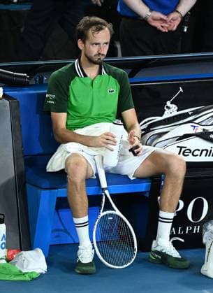 TENNIS AUSTRALIAN OPEN, Daniil Medvedev of Russia recovers after losing the Men?s Singles final against Jannik Sinner of Italy on Rod Laver Arena on Day 15 of the 2024 Australian Open at Melbourne Park in Melbourne, Sunday, January 28, 2024. ( NO ARCHIVING, EDITORIAL USE ONLY, NO USE IN BOOKS WITHOUT CONSENT MELBOURNE VICTORIA AUSTRALIA  Copyright: xJAMESxROSSx 20240128001894773729