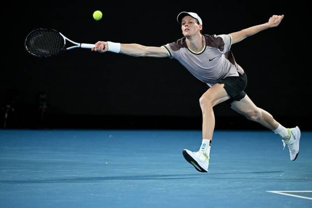 TENNIS AUSTRALIAN OPEN, Jannik Sinner of Italy in action during the Men?s Singles final against Daniil Medvedev of Russia on Rod Laver Arena on Day 15 of the 2024 Australian Open at Melbourne Park in Melbourne, Sunday, January 28, 2024. ( NO ARCHIVING, EDITORIAL USE ONLY, NO USE IN BOOKS WITHOUT CONSENT MELBOURNE VICTORIA AUSTRALIA  Copyright: xJOELxCARRETTx 20240128001894773803