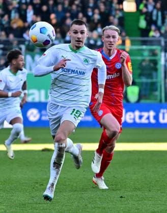 28 01 2024 Soccer Season 2023 2024 2 Soccer Bundesliga 19 Matchday SpVgg Greuther Fürth Kleeblatt KSV Holstein Kiel Störche Sportfoto Zink xwoxzix DFL regulations prohibit any use of photographs as image sequences and or quasi video only for editorial use Tim Lemperle 19, SpVgg Greuther Fürth