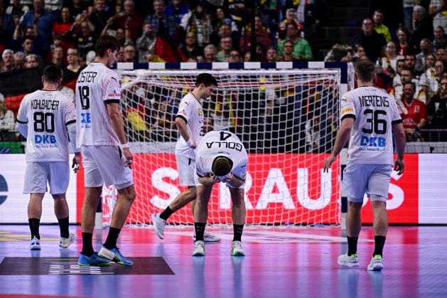 Disappointed German players, Sweden vs. Germany, match 3rd place, European Championship, national match, handball, 28 01 2024 Cologne North Rhine-Westphalia Germany Copyright: xkolbert-press MarcxNiemeyerx