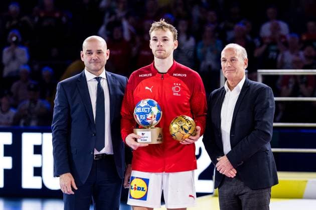 MENS EHF EURO 2024 Final France Denmark 28 01 2024 Mathias Gidsel Denmark, 19 is named top scorer of the tournament MENS EHF EURO 2024 Final Gold medal match France Denmark LANXESS arena, Cologne on 28 01 2024 Copyright: xBEAUTIFULxSPORTS Wunderlx