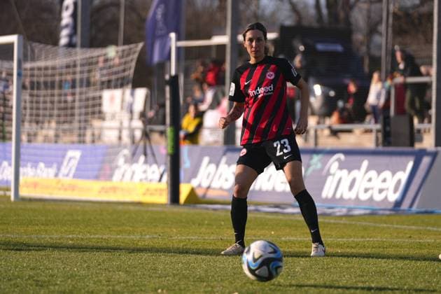 Frankfurt, Germany, January 28th 2024: Sara Doorsoun ( 23 Frankfurt ) during the Google Pixel Frauen-Bundesliga football match between Eintracht Frankfurt and 1.FC KÖLN at Stadion am Brentanobad in Frankfurt, Germany. (Julia Kneissl SPP) Copyright: xJuliaxKneisslx xSPPx spp-en-JuKnSp-JK_04815.jpeg