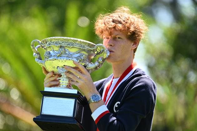 TENNIS AO WINNER PORTRAIT, Jannik Sinner of Italy poses for a photograph with the Norman Brookes Challenge Cup following his win over Daniil Medvedev of Russia in the Men?s Singles Final at the 2024 Australian Open tennis tournament in Melbourne, Monday, January 29, 2024. ( NO ARCHIVING, EDITORIAL USE ONLY, NO USE IN BOOKS WITHOUT CONSENT MELBOURNE VICTORIA AUSTRALIA  Copyright: xJAMESxROSSx 20240129001895053649
