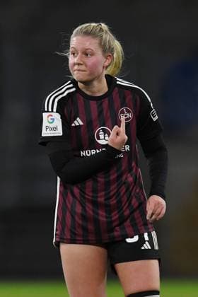 Selma Magnusdottir 1 FC Nuernberg Women gestures GER, MSV Duisburg Women vs 1 FC Nuernberg Women, Football, Bundesliga,11 Matchday Season 2023 2024, 28 01 2024 DFL DFB REGULATIONS PROHIBIT ANY USE OF PHOTOGRAPHS AS IMAGE SEQUENCES AND OR QUASI VIDEO GER, MSV Duisburg Women vs 1 FC Nuernberg Women, Football, Bundesliga,11 Matchday Season 2023 2024, 28 01 2024 Duisburg Copyright: xEibner-Pressefoto ThomasxThienelx EP_TTL