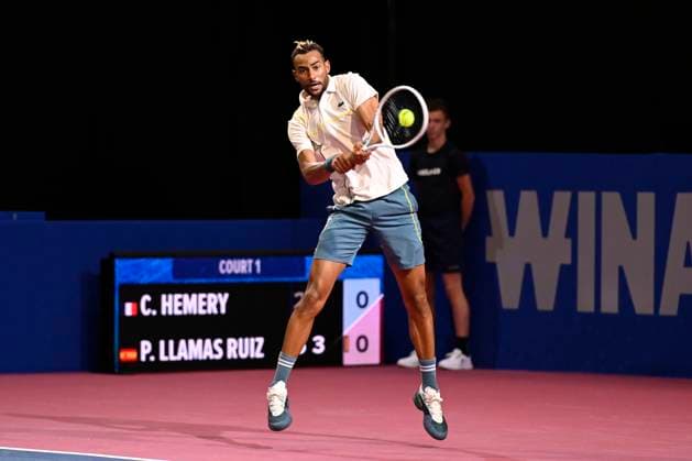 MONTPELLIER, FRANCE - JANUARY 29 : Calvin HEMERY (FRA) during the qualifiers of the ATP, Tennis Herren 250 Open Sud de France tournament in Montpellier, France on January 29th, 2024. TENNIS : Open Sud de France ATP 250 - 29 01 2024 ValentinaClaret Panoramic 