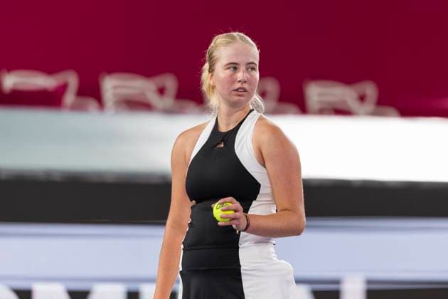 TENNIS - WTA, Tennis Damen Upper Austria Ladies Linz LINZ,AUSTRIA,30.JAN.24 - TENNIS - WTA Tour, Upper Austria Ladies Linz. Image shows Clara Tauson (DEN).  GEPAxpictures xGintarexKarpaviciute