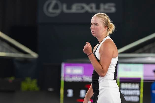 TENNIS - WTA, Tennis Damen Upper Austria Ladies Linz LINZ,AUSTRIA,30.JAN.24 - TENNIS - WTA Tour, Upper Austria Ladies Linz. Image shows Clara Tauson (DEN).  GEPAxpictures xGintarexKarpaviciute