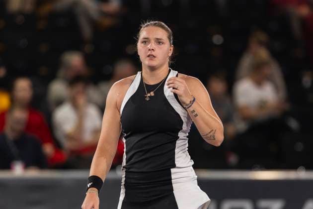 Sport Bilder des Tages TENNIS - WTA, Tennis Damen Upper Austria Ladies Linz LINZ,AUSTRIA,30.JAN.24 - TENNIS - WTA Tour, Upper Austria Ladies Linz. Image shows Jule Niemeier (GER).  GEPAxpictures xGintarexKarpaviciute