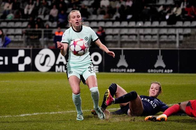 Aggie Beever Jones of Chelsea Paris FC Feminines v Chelsea Women, Football, UEFA Women s Champions League, Group D, Stade Charlety, Paris, France - 30 Jan 2024 EDITORIAL USE ONLY No use with unauthorised audio, video, data, fixture lists, club league logos or live services. Online in-match use limited to 120 images, no video emulation. No use in betting, games or single club league player publications. Copyright: xDavexWinter Shutterstockx 14324140ao