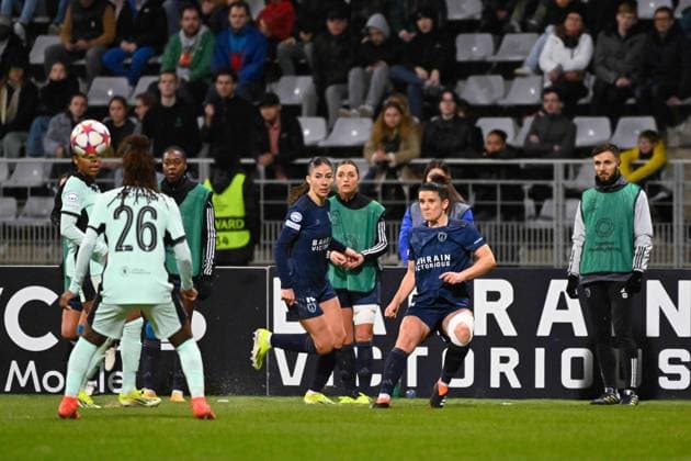 Mathilde BOURDIEU ( 9 - PFC ) during the UEFA Women s Champions League match between PFC and Chelsea at Stade Charlety on January 30, 2024 in Paris, France. ( Photo by federico pestellini panoramic ) - FOOTBALL : PFC vs Chelsea - Ligue des Champions Feminine - 30 01 2024 FedericoPestellini Panoramic 
