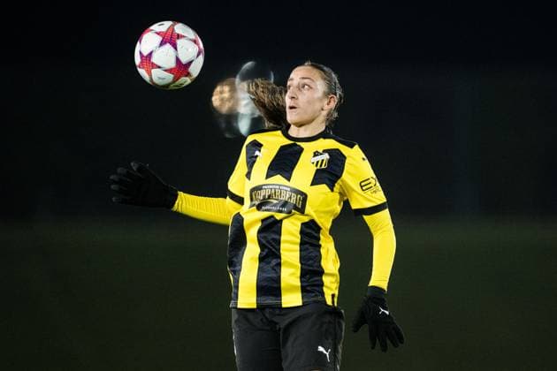 240130 Rusul Rosa Kafaji of Häcken during the UEFA Women s Champions League football match between Real Madrid and Häcken on January 30, 2024 in Madrid Photo Mathias Bergeld BILDBYRAN code MB MB0845 fotboll soccer fotball champions league real madrid häcken dam bbeng women kvinner  Copyright: MATHIASxBERGELD BB240130MB052
