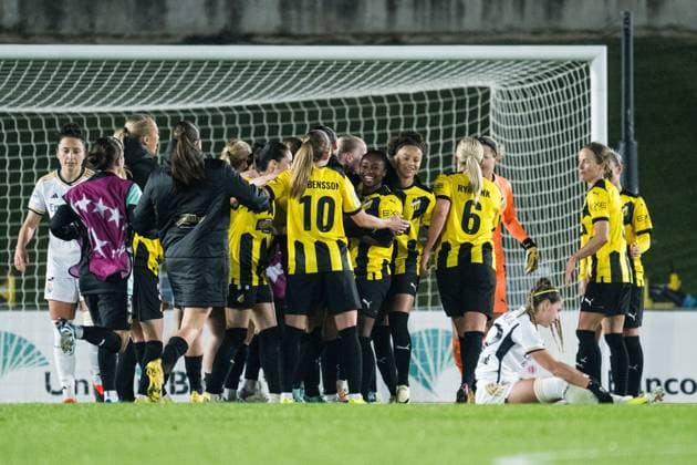 240130 Players of Häcken celebrate after the UEFA Women s Champions League football match between Real Madrid and Häcken on January 30, 2024 in Madrid Photo Mathias Bergeld BILDBYRAN code MB MB0845 fotboll football soccer fotball champions league real madrid häcken dam bbeng women kvinner jubel  Copyright: MATHIASxBERGELD BB240130MB075