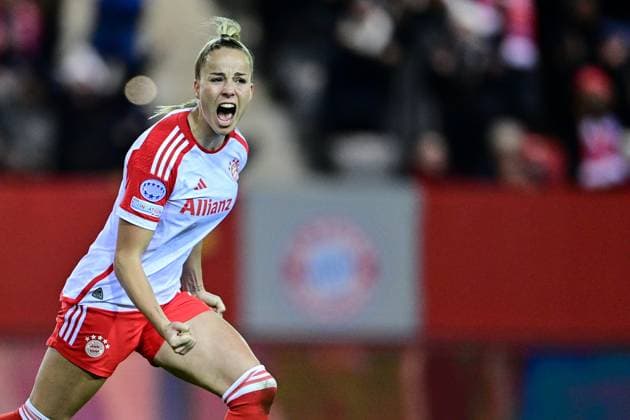 Giulia Gwinn FC Bayern Munich, FCB, 7 with goal celebration, cheering, goal celebration, celebrate the goal, goal, celebration, cheering about the goal to 1 0 by Giulia Gwinn FC Bayern Munich, FCB, 7 , optimistic, single picture, action, action, 30 01 2024, Munich Germany , Football, UEFA Womens Champions League, Group C, FC Bayern Munich Paris Saint Germain xslx