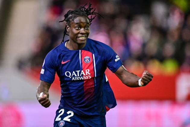Tabitha Chawinga PSG, 22 with goal celebration, jubilation, goal celebration, celebrate the goal, goal, celebration, jubilation over the goal to 1 1 by Tabitha Chawinga PSG, 22 , optimistic, single picture, action, action, 30 01 2024, Munich Germany , Football, UEFA Womens Champions League, Group C, FC Bayern Munich Paris Saint Germain xslx