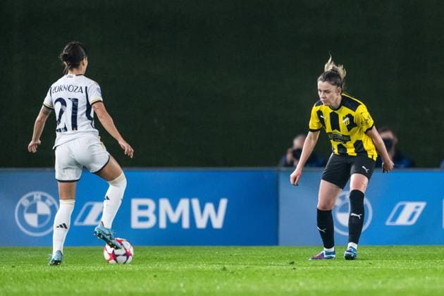 240130 Anna Csiki of Häcken during the UEFA Women s Champions League football match between Real Madrid and Häcken on January 30, 2024 in Madrid Photo Mathias Bergeld BILDBYRAN code MB MB0845 fotboll football soccer fotball champions league real madrid häcken dam bbeng women kvinner  Copyright: MATHIASxBERGELD BB240130MB096