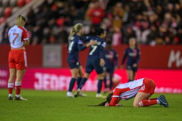 Soccer, UEFA Womens Champions League, 20240130, FC Bayern Munich Paris Saint Germain In the picture Jovana DAMNJANOVIC FC Bayern Munich Women, 9 disappointed on the ground Final whistle Munich FC Bayern Campus Bayern Germany Copyright: Passion2Press MarkusxFischerx