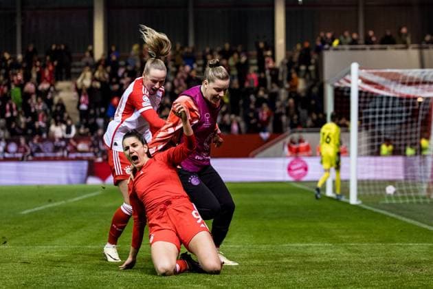 UEFA Womens Champions League FC Bayern Munich Paris Saint Germain 30 01 2024 Jovana Damnjanovic FC Bayern Munich, 09 celebrates the alleged 3 2 offside UEFA Womens Champions League FC Bayern Munich Paris Saint Germain, Munich, FC Bayern Campus on 30 01 2024 Copyright: xBEAUTIFULxSPORTS Wunderlx