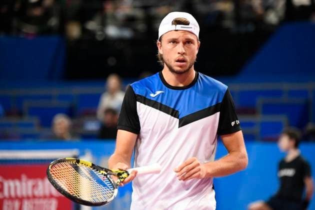 MONTPELLIER, FRANCE - JANUARY 31 : Alexandre MULLER (FRA) during the 2nd round of the ATP, Tennis Herren 250 Open Sud de France tournament vs. Michael MMOH (USA) in Montpellier, France on January 31st, 2024. TENNIS : Open Sud de France ATP 250 - 31 01 2024 ValentinaClaret Panoramic 