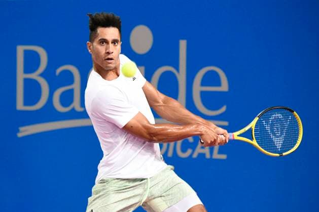 MONTPELLIER, FRANCE - JANUARY 31 : Michael MMOH (USA) during the 2nd round of the ATP, Tennis Herren 250 Open Sud de France tournament vs. Alexandre MULLER (FRA) in Montpellier, France on January 31st, 2024. TENNIS : Open Sud de France ATP 250 - 31 01 2024 ValentinaClaret Panoramic 