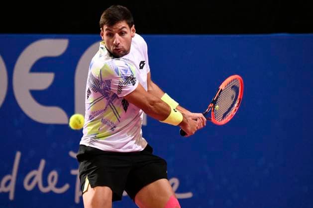 MONTPELLIER, FRANCE - JANUARY 31 : Bernabe ZAPATA MIRALLES (ESP) during the 1st round of the ATP, Tennis Herren 250 Open Sud de France tournament vs. Constant LESTIENNE (FRA) in Montpellier, France on January 31st, 2024. TENNIS : Open Sud de France ATP 250 - 31 01 2024 ValentinaClaret Panoramic 