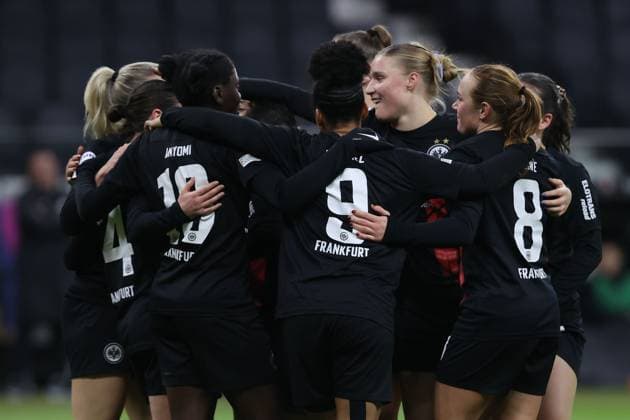 Deutsche Bank Park, Frankfurt Main Germany 31 01 2024 UEFA Women s Champions League match Grouppe A SGE Eintracht Frankfurt Rosengard v l , Torjubel, Goal celebration, celebrate the goal Eintracht Frankfurt, 5 0 Copyright: JoaquimxFerreira