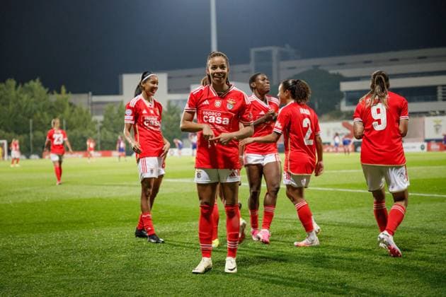 Jessica Silva celebrates after scoring goal during UEFA Women Champions League 23 24 game between SL Benfica and FC Barcelona, Barca at Benfica Campus, Seixal, Lisbon, Portugal. (Maciej Rogowski) Lisbon Estadio Da Luz Portugal Copyright: xMaciejxRogowskix slbfcb-19