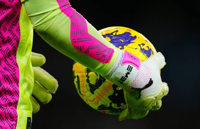Manchester City Goalkeeper Ederson Puma glove Manchester City v Burnley, Premier League, Football, Etihad Stadium, Manchester, UK - 31 Jan 2024 EDITORIAL USE ONLY No use with unauthorised audio, video, data, fixture lists, club league logos or live services. Online in-match use limited to 120 images, no video emulation. No use in betting, games or single club league player publications. Copyright: xJavierxGarcia Shutterstockx 14324992di